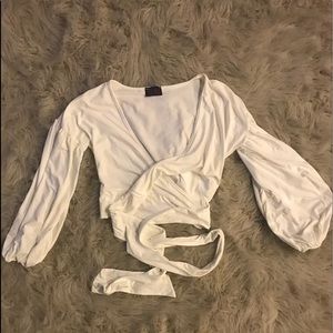 Hotmiamistyles white wrap top.